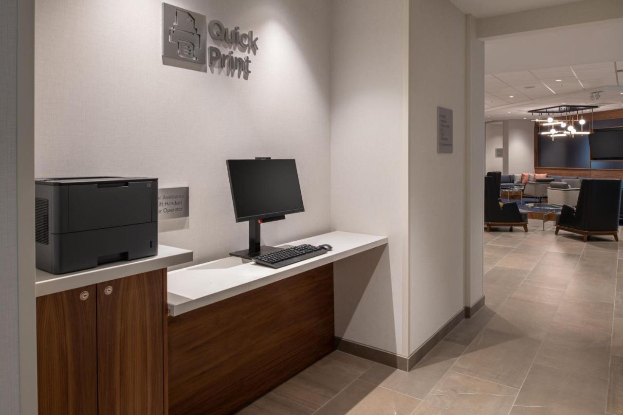 Courtyard By Marriott Olympia Hotel Exterior foto